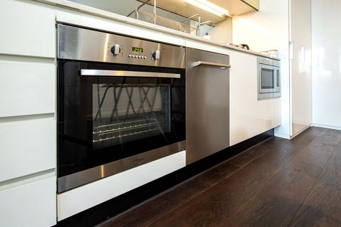 UrbanSuite Melbourne Cozy Apartment å°”æœ¬ åŸŽå¸‚ç²¾é€‰é…’åº—ä½å®¿ - Tourism Search 21