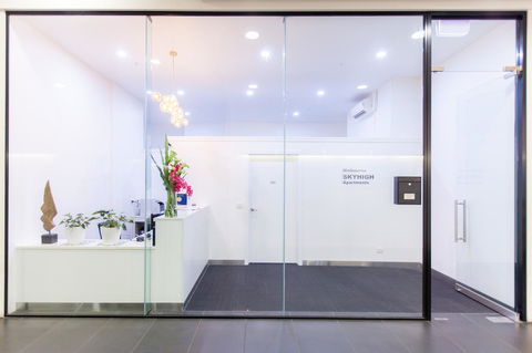 Melbourne SkyHigh Apartments - Tourism Search 10