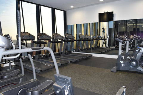 Melbourne SkyHigh Apartments - Tourism Search 21