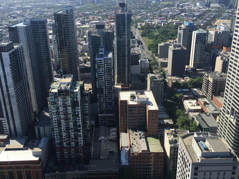 Melbourne SkyHigh Apartments - Tourism Search 33