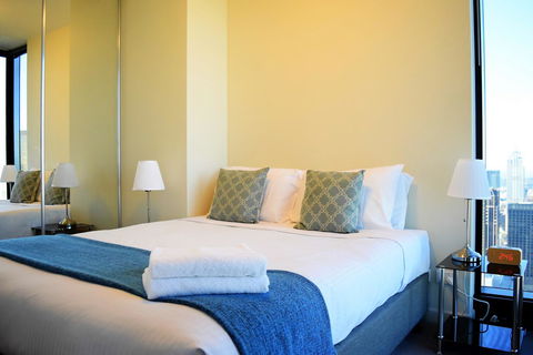 Melbourne SkyHigh Apartments - Tourism Search 24
