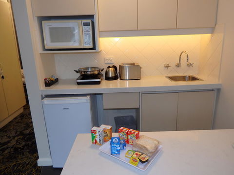 City Limits Hotel Apartments - Tourism Search 20