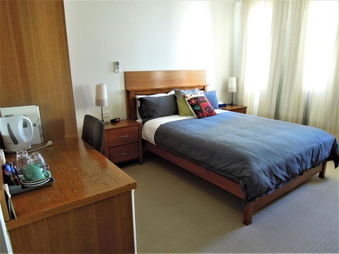 Plough Hotel - Tourism Search 4