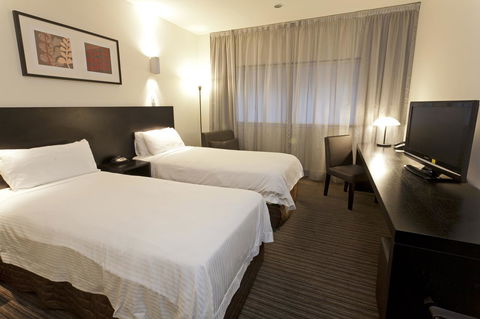 Causeway 353 Hotel - Tourism Search 6