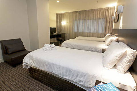 Causeway 353 Hotel - Tourism Search 20