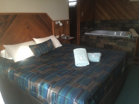 Pelicans Motel San Remo - Tourism Search 13