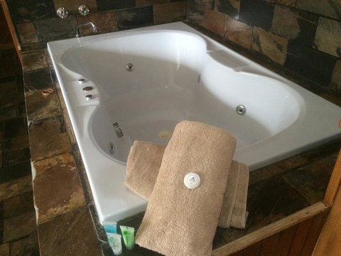 Pelicans Motel San Remo - Tourism Search 12