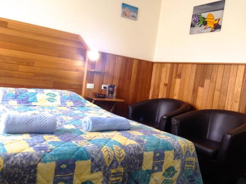 Pelicans Motel San Remo - Tourism Search 7