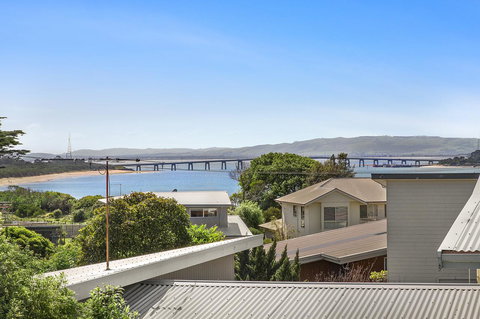 Black Dolphin Beach Penthouse - Tourism Search 19