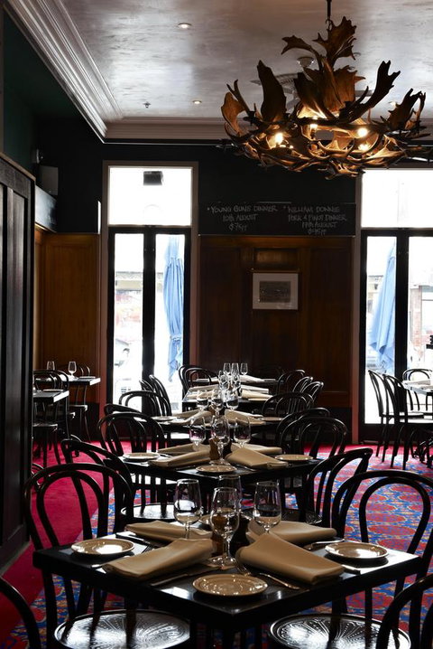 Middle Park Hotel - Tourism Search 22