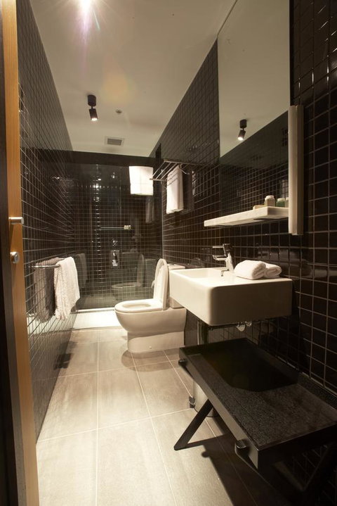 Middle Park Hotel - Tourism Search 12