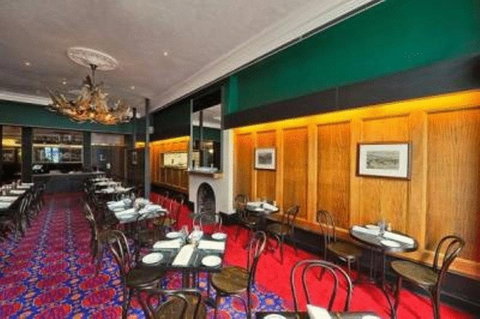 Middle Park Hotel - Tourism Search 19