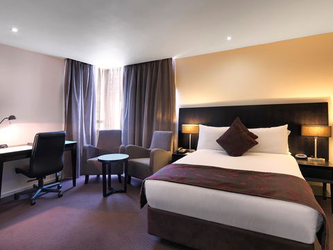 Hotel Grand Chancellor Melbourne - Tourism Search 11