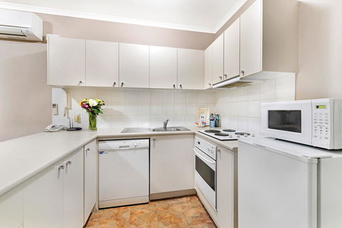 Punt Road Apartment Hotel - Tourism Search 12