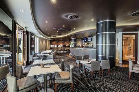 Quay West Suites Melbourne - Tourism Search 18