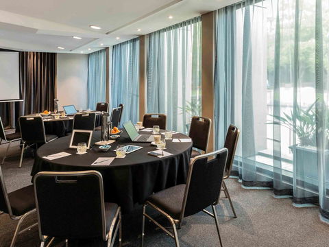 Quay West Suites Melbourne - Tourism Search 26