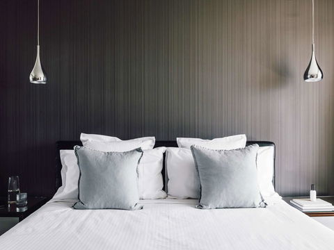 Quay West Suites Melbourne - Tourism Search 36