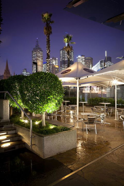 Quay West Suites Melbourne - Tourism Search 23