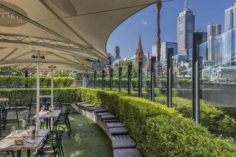 Quay West Suites Melbourne - Tourism Search 5