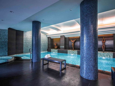 Quay West Suites Melbourne - Tourism Search 31