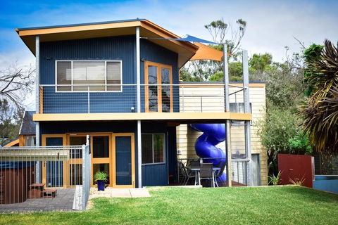 The Blue House - Rye Family Entertainer - Tourism Search 0