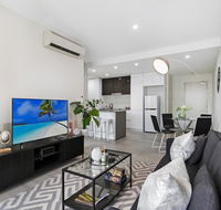 THE HAMILTON I715-L'Abode Accommodation - Tourism Search