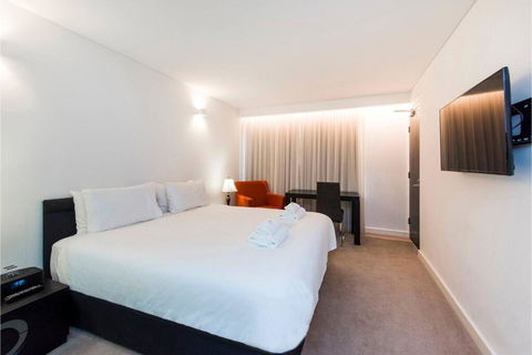 The Nest - Spacious Studio On Newcastle St With Roof Terrace - Tourism Search 0