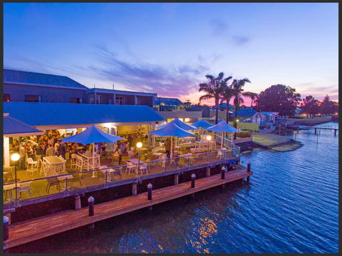 The Parade Hotel - Tourism Search 0