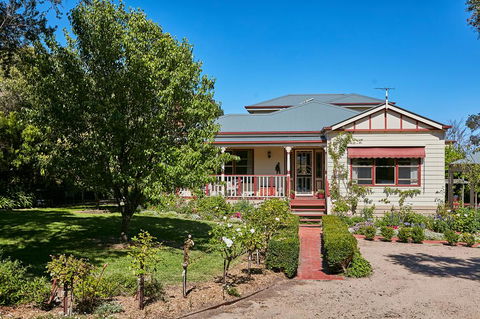 The Potters Garden B&B - Tourism Search 0