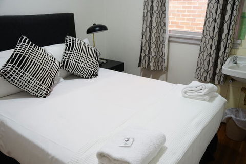 The Tamworth Hotel - Tourism Search 2