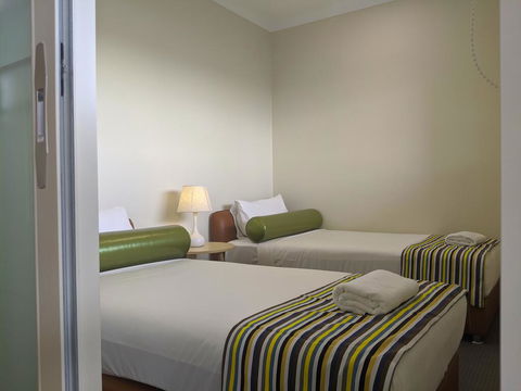 The Windsor Apartments And Hotel Rooms, Brisbane - Tourism Search 1