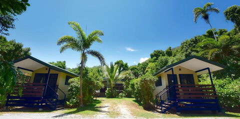 Thornton Beach Bungalows Daintree - Tourism Search 1