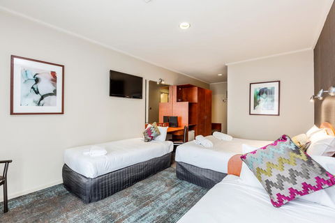 Tonsley Hotel - Tourism Search 3