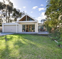 Torquay Retreats Aus - Eighteen Beach - Tourism Search