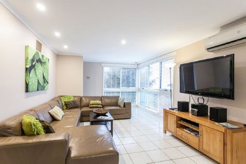 Torquay Retreats - Anderson - Tourism Search 0