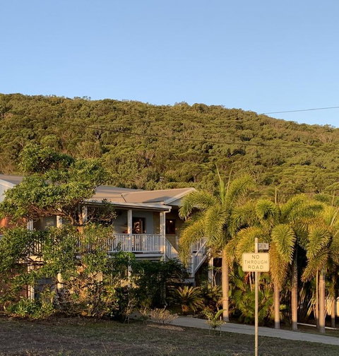 Tropical Styling - Tourism Search 3