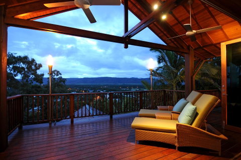 Villa Empat Puluh Dua - Tourism Search 1