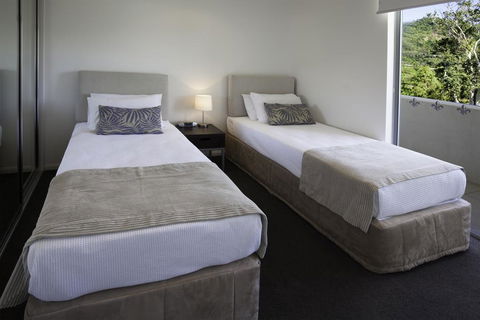 Vue Apartments Trinity Beach - Tourism Search 1