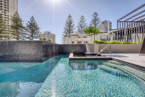 Vue Broadbeach - Tourism Search 2