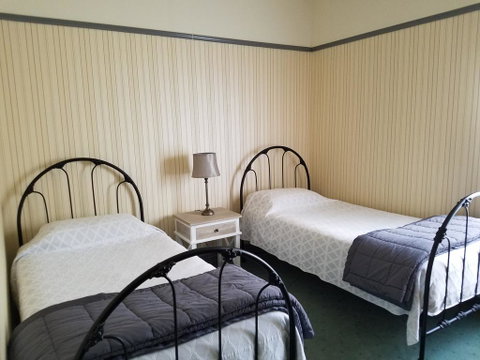 Wagga Wagga Country Cottages - Tourism Search 3