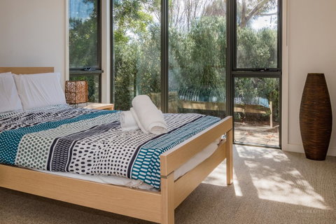 1 Sunset Place - Tourism Search 13