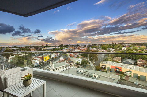 Clara Q Apartments - Tourism Search 9