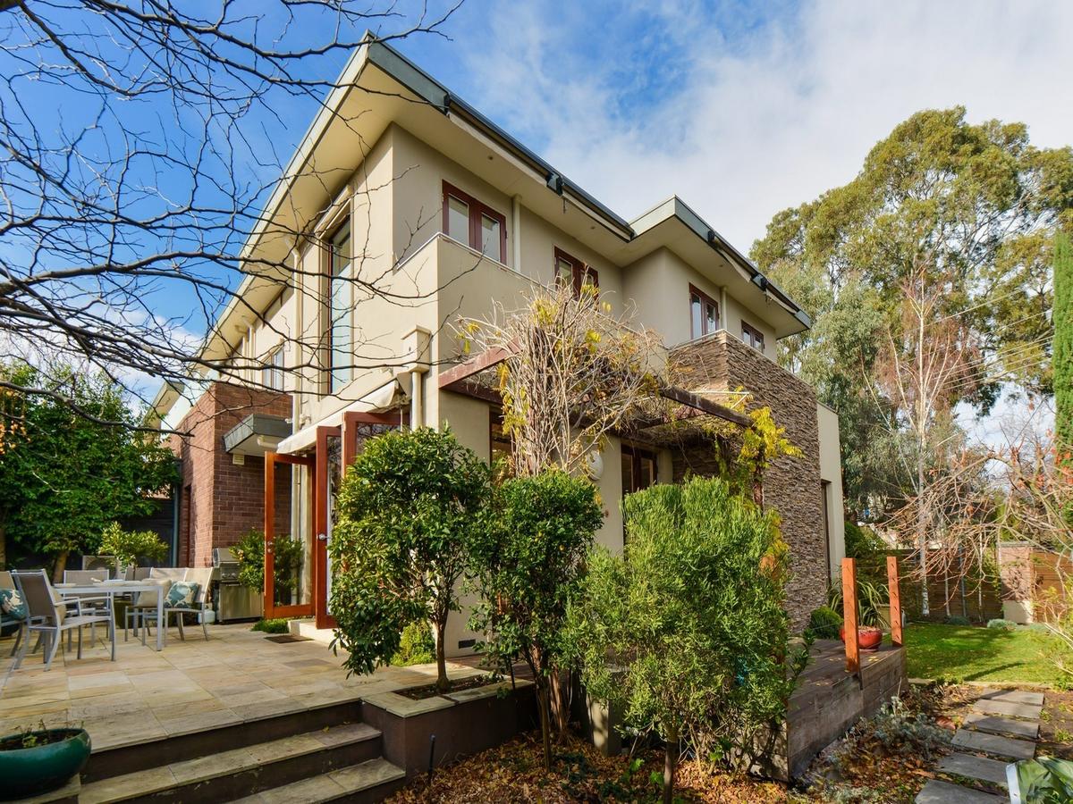 Glen Iris VIC Tourism Search