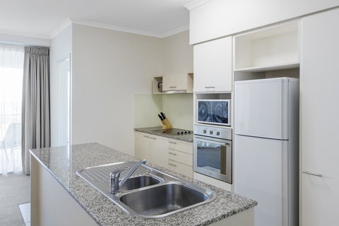 Ramada By Wyndham Marcoola Beach - Tourism Search 9