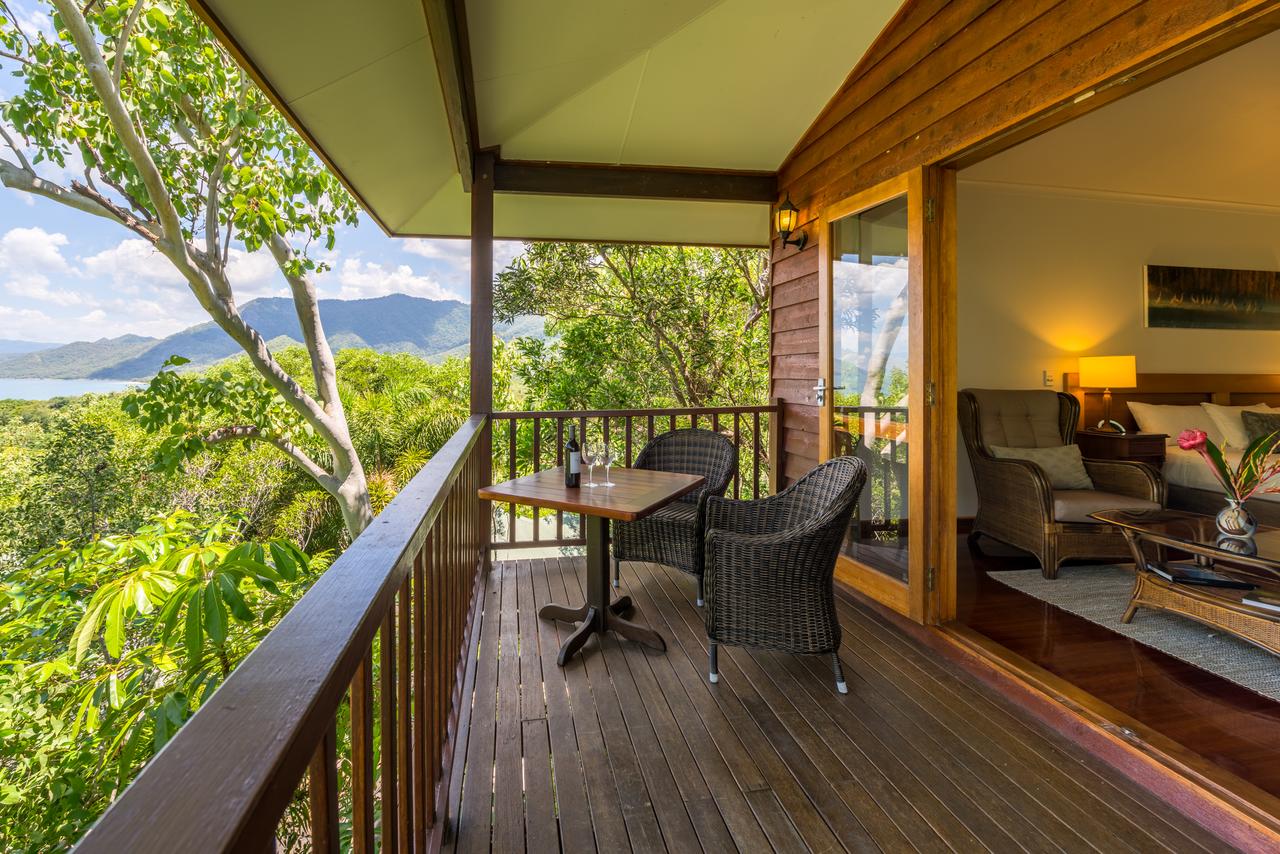 Oak Beach QLD Tourism Search
