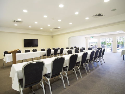 Oaks Sunshine Coast Oasis Resort - Tourism Search 36