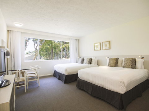 Oaks Sunshine Coast Oasis Resort - Tourism Search 15