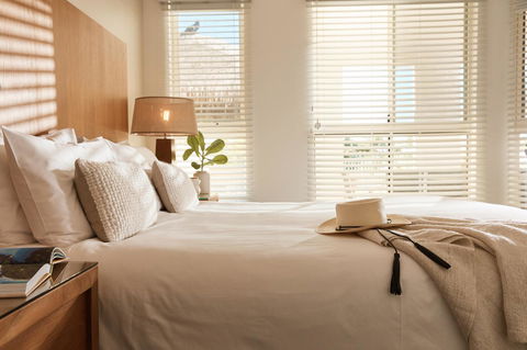 Sea Change Beachfront Apartments - Tourism Search 6