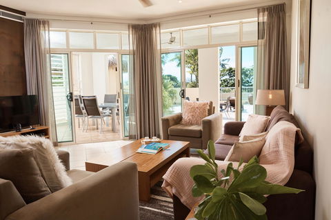 Sea Change Beachfront Apartments - Tourism Search 5