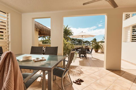 Sea Change Beachfront Apartments - Tourism Search 10